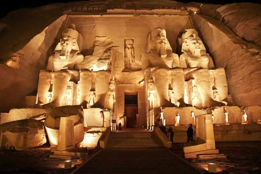 Excursion au spectacle son et lumière au Temple de Karnak