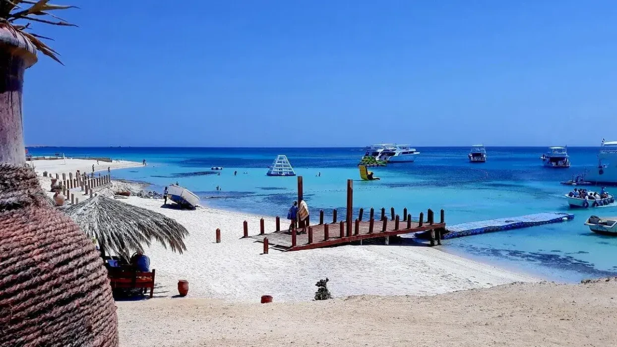 Excursion sur l'île paradisiaque au départ d'El Gouna