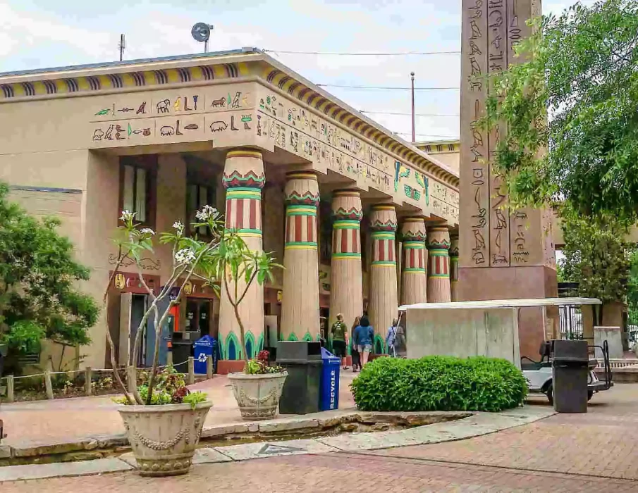 Excursion d'une journée aux pyramides de Gizeh, à Sakkara et à Memphis