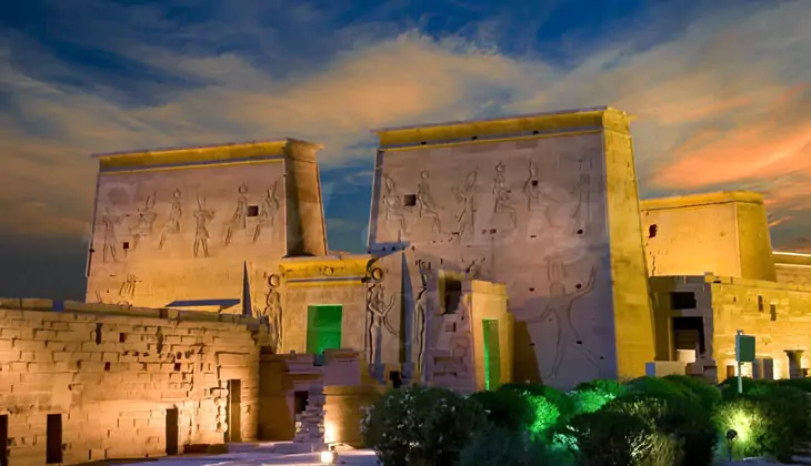 Spectacle son et lumière du temple de Philae