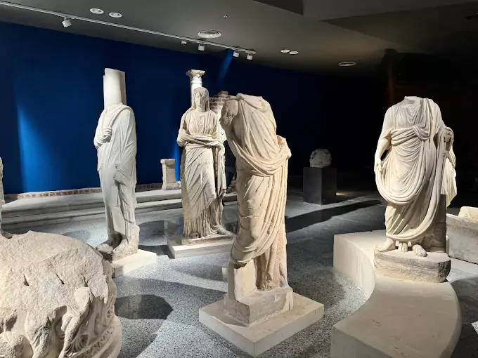 Visite du musée gréco-romain et des catacombes