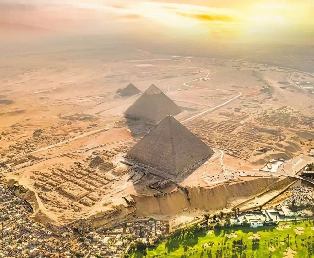Pyramids Small Group Trip From Hurghada