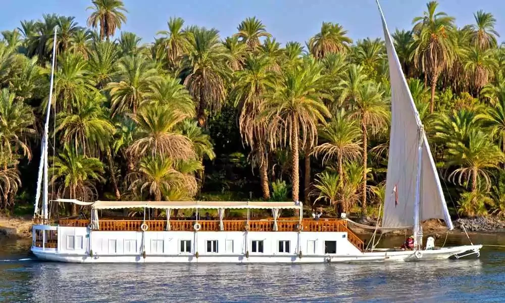 Croisière privée de 4 jours en Dahabiya sur le Nil d'Assouan à Louxor