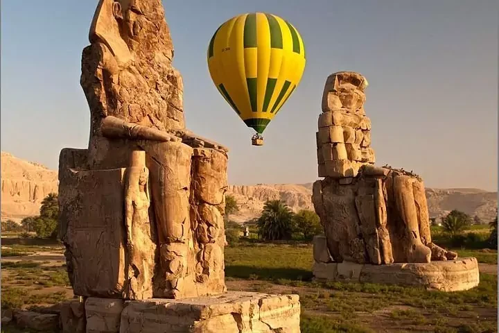 Excursion de 2 jours à Louxor depuis Hurghada avec montgolfière