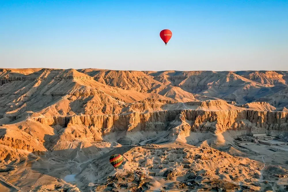 Excursion de 2 jours à Louxor depuis Hurghada avec montgolfière