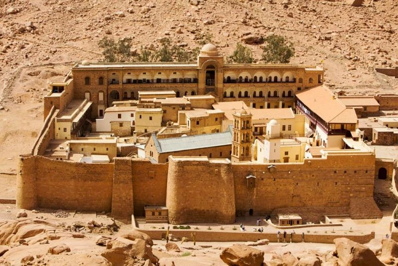 Mount Sinai and Saint Catherine Tour from Dahab