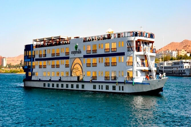 Croisière de 4 jours sur le Nil : Croisière Semiramis II d'Assouan à Louxor