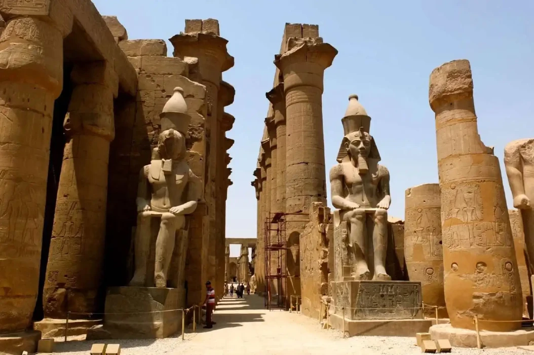 8 Days Classic tour in Cairo and Luxor include Nile Cruises